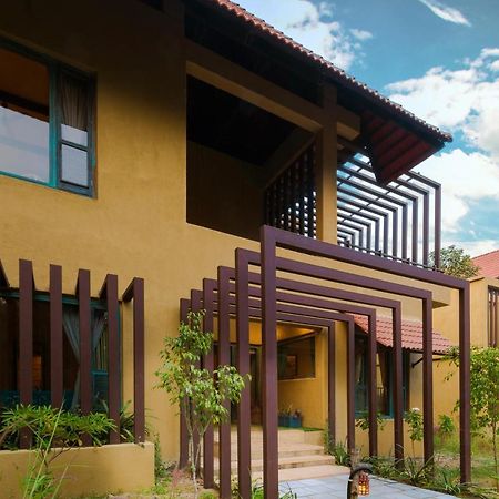 Vannraj Resort And Spa Khawāsa Exterior foto