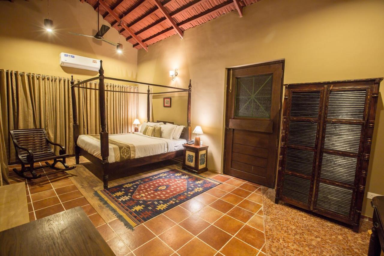 Vannraj Resort And Spa Khawāsa Exterior foto