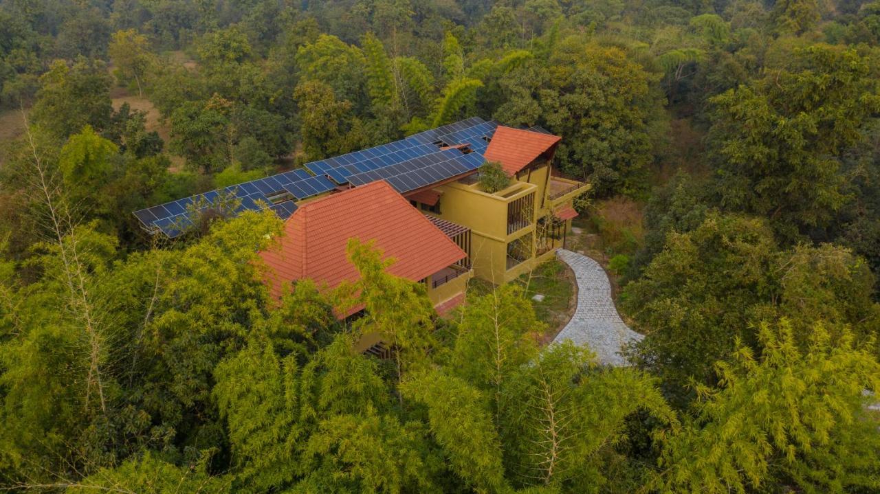 Vannraj Resort And Spa Khawāsa Exterior foto